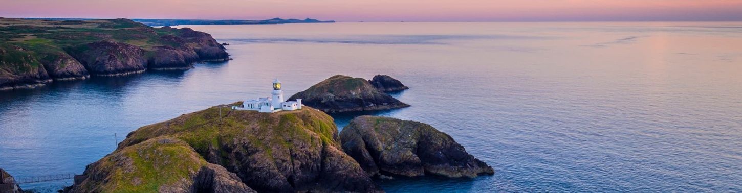 Walking Holidays in Pembrokeshire - Strumble Head Lighthouse